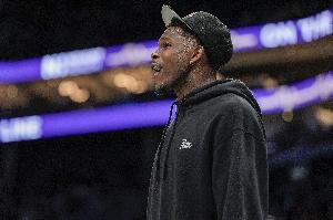 明日森林狼對陣尼克斯！華子缺陣4場后狀態(tài)升級為出戰(zhàn)成疑