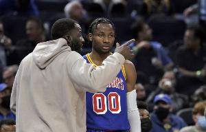 庫(kù)明加：你得知道怎么和庫(kù)追巴等老大哥配合 追夢(mèng)會(huì)在場(chǎng)下指點(diǎn)我