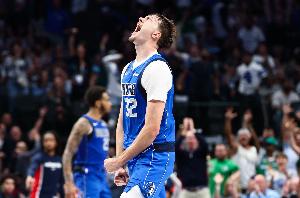 弗拉格談打回3號位：有時還是有點僵硬 球隊進(jìn)攻組織本可更好一些