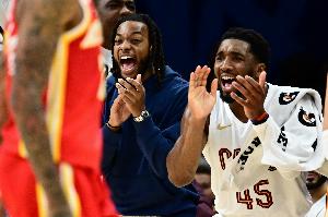 米切爾：我玩2K公園模式時(shí)會(huì)用本尊 但里面的玩家都不相信