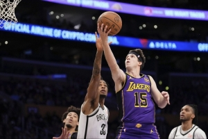 徐靜雨：湖人總冠軍！小里復(fù)出后湖人一場保底30罰 這就是大市場