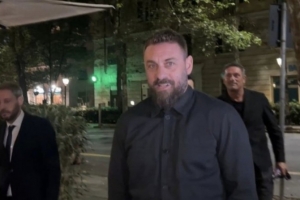 迪馬濟(jì)奧：德羅西已經(jīng)抵達(dá)熱那亞，本周四正式簽約成為球隊(duì)新主帥