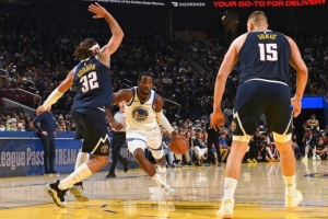 周五競(jìng)彩籃球強(qiáng)檔：庫(kù)里繼續(xù)缺席 掘金陣容齊整