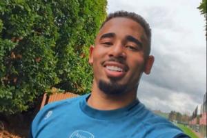 已傷缺10個(gè)月！28歲熱蘇斯正式回歸阿森納訓(xùn)練，復(fù)出在即