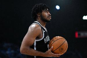 記者：卡梅隆·托馬斯持球攻傾向太強(qiáng) 喜歡拿住球而不是快速?zèng)Q策