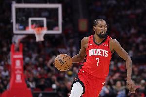 媒體人：KD用最簡(jiǎn)單粗暴的方式幫球隊(duì)撐住 謝潑德給時(shí)間是有譜的