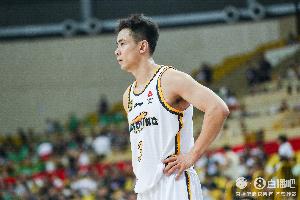打了一輩子仗歇歇怎么了！趙繼偉5中0僅罰球得1分外加11助6失誤！