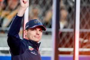 維斯塔潘維修區(qū)發(fā)車上領(lǐng)獎臺 創(chuàng)最多不同位次發(fā)車登領(lǐng)獎臺記錄