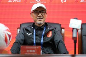 翻譯：張外龍將參加多個(gè)沖超慶?；顒?dòng)，還將帶文體明星隊(duì)踢紀(jì)念賽