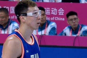 媒體人：缺席國(guó)家隊(duì)比賽的周琦通過(guò)休整&赴美康復(fù) 得到充分休息