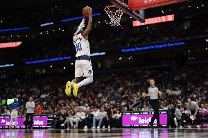 又變陣了！拉塞爾重回替補(bǔ) 布蘭登·威廉姆斯首發(fā)搭檔弗拉格等