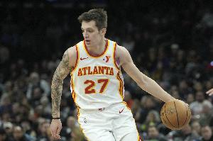 斯奈德：我?guī)滋烨皠偢死滓疗嬲勥^心 我明確告訴他 我對他有信心