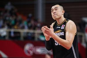 媒體人：當韓德君老去 遼寧內(nèi)線暫時無人能替 張陳治鋒需快速成長