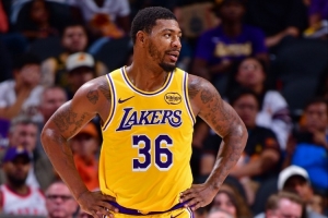 斯瑪特單場7斷 平濃眉科比路威等6人并列湖人隊(duì)史近29年里最多