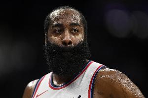 19分2助真燃盡了！快船第四節(jié)26分 哈登上場(chǎng)后的23分全部與他相關(guān)