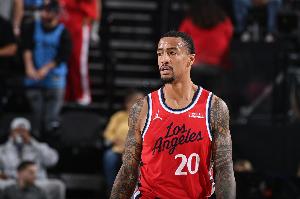 終于來了！科林斯將頂替比爾首發(fā)出戰(zhàn) 快船生涯首次