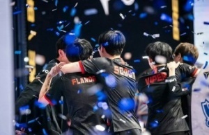 不全華班了？！LPL爆料人：jd和blg在搶viper