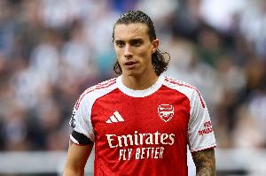 英媒：卡拉菲奧里在意大利單獨(dú)訓(xùn)練，將因髖部問(wèn)題缺席下輪世預(yù)賽