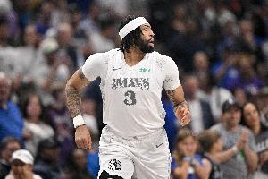 Shams：濃眉想加速復(fù)出但被俠隊叫停 其擔(dān)心他像哈利伯頓一樣大傷