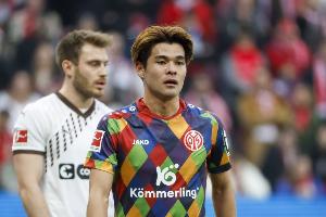 德媒：法蘭克福有意日本中場(chǎng)佐野海舟，美因茨要價(jià)超2500萬(wàn)歐