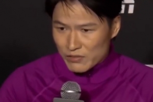 張偉麗：舍甫琴科是一個(gè)完美的選手，但我想像水一樣擊敗她