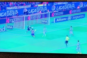 科克曬照懷念馬競老球場：只有我一個人想念紅白相間的球網(wǎng)嗎？