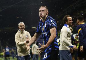 共和報(bào)：薩里夢(mèng)想為拉齊奧簽下弗拉泰西，但交易難度很大