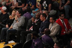 蒂格：哈里森下一站很可能去湖人 他是科比舊部&和佩林卡關系密切