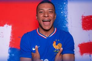 高盧雄雞昂首晉級！法國提前一輪直通2026世界杯 連續(xù)8屆進世界杯