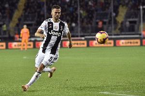 目前自由身！都體：35歲皮亞尼奇造訪(fǎng)尤文訓(xùn)練基地，他想重返賽場(chǎng)