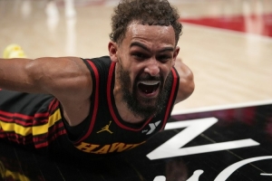 解說：老鷹在特雷·楊缺席后狀態(tài)非常出色 可以用楊進(jìn)行中期補(bǔ)強(qiáng)