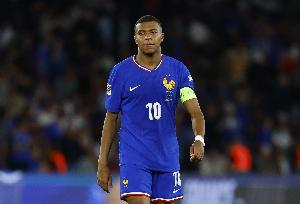 姆巴佩連續(xù)6場比賽為法國隊破門，是帕潘之后首人