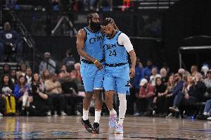 小里弗斯：鮑威爾上賽季幾乎就是快船二當(dāng)家 比爾現(xiàn)在跟他沒法比