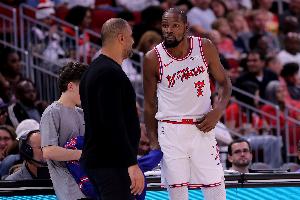 烏度卡：這種焦灼的比賽最漲球 不僅對于年輕球員是如此也包括KD