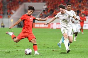 北青：向余望缺席熊貓杯最后一場，吾米提江也可能替補(bǔ)或缺席