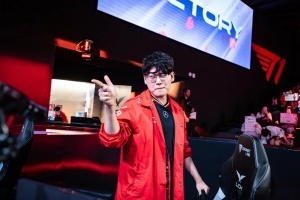 Gumayusi粉絲群留言：大家嚇了一跳吧，我們?cè)谄渌胤叫χ嘁?jiàn)吧