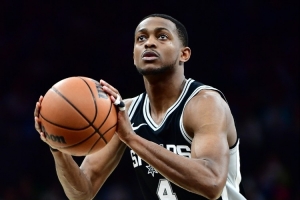 贏球功臣！?？怂?0投10中得26分1板3助2斷1帽 得分全場最高