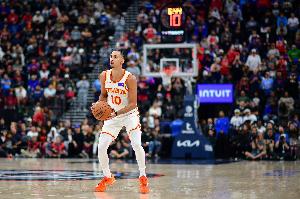 沖擊六連勝！今天老鷹迎戰(zhàn)活塞 里薩謝&波津缺陣 奧孔武能打