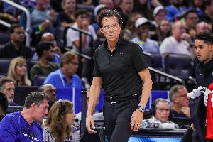 場均助攻聯(lián)盟第1！老鷹連續(xù)6場比賽送出30+助攻 刷新隊史紀錄