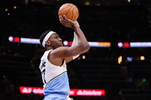 正負值-22最低！奧孔武13中8&三分7中4拿21分3帽 但有5失誤6犯規(guī)