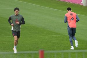 已停戰(zhàn)8個月！踢球者：伊藤洋輝將復(fù)出！他的目標(biāo)是參加世界杯