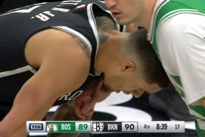 今天真準(zhǔn)！小邁克爾·波特干拔三分空心再中！籃網(wǎng)反超比分！