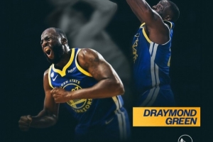 詹姆斯轉(zhuǎn)發(fā)追夢(mèng)達(dá)成生涯900蓋帽里程碑海報(bào)：恭喜我的兄弟！