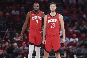 帶大哥躺一把！申京錘爆騎士雙塔喂飽射手群 攻堅+策動=火箭基石