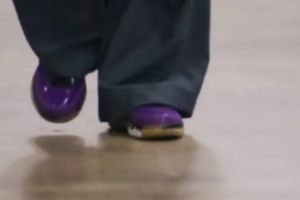 庫里穿韋德之道1代！韋德：感謝你對我12年前款式的支持和喜愛