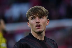 赫內(nèi)斯談卡爾：踢了3場德甲就被拿來與梅西相比，這有點(diǎn)夸張了