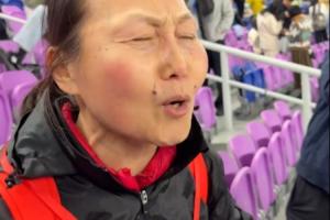 100米欄奪冠！劉景揚媽媽落淚：你知道她多艱難，人家都不看好她