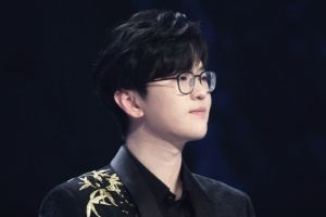 一起加盟WBG?博主爆料：Jiejie與1xn有望成為隊(duì)友