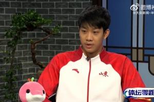 張展碩談400混退賽：能比下來但怕影響今后訓(xùn)練 跟教練商量后退賽