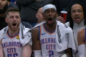 這氛圍！杰林垃圾時間救球摔老狠：SGA嚇歪嘴 哈滕捂臉